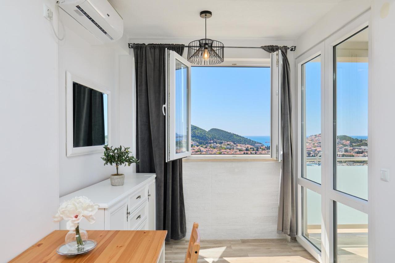 Tarik Apartment *